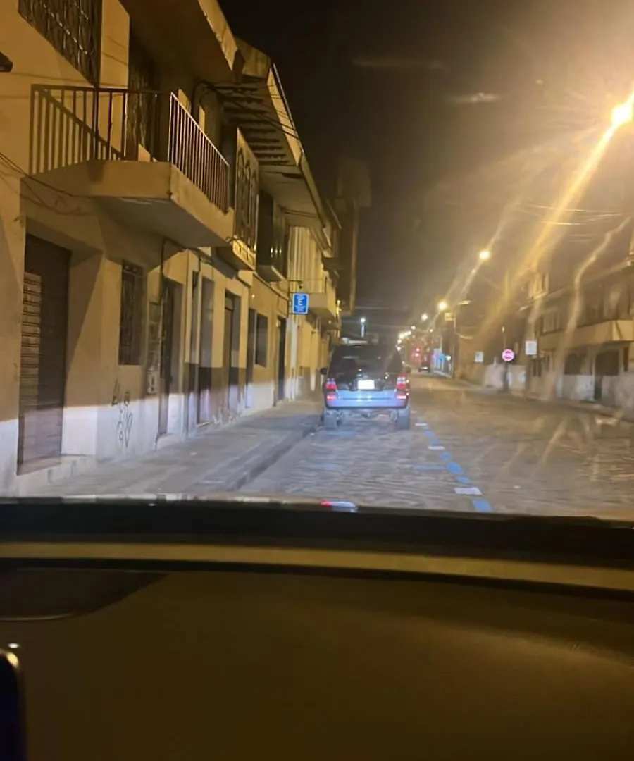 Maravilloso Departamento De Lujo Por Estrenar Con 3 Dormitorios Cuenca